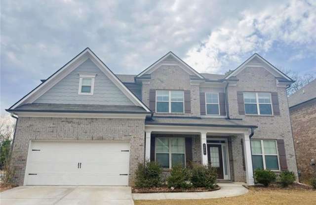 3068 Ivy Crossing Drive