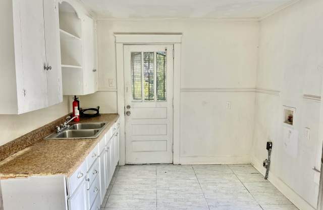 Photo of 3342 Eaton Street