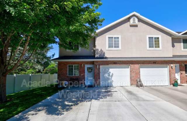 454 East Park Oak Place - 1