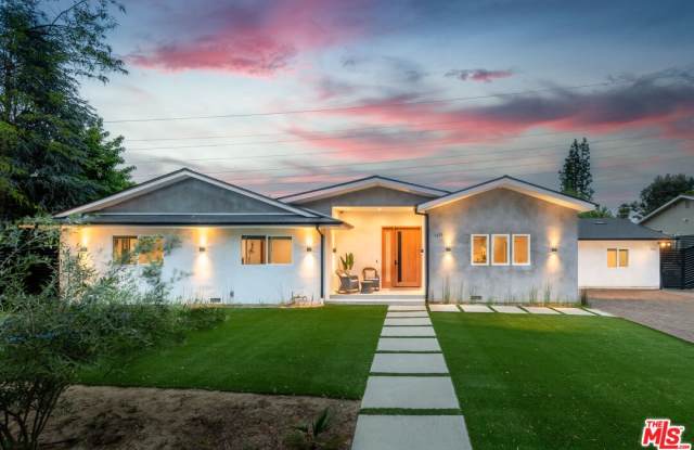 4629 Cerro Verde Pl