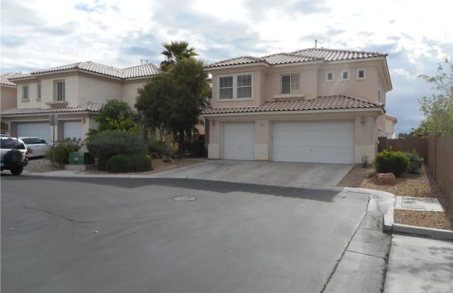 3898 PALM ISLAND Court - 3898 Palm Island Ct, Spring Valley, NV 89147