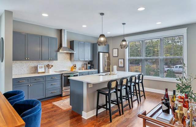 948 Riverside Drive - 1