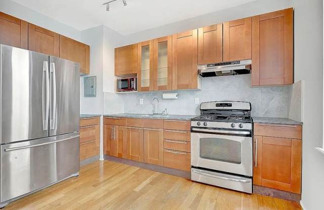 7609 4th Ave Apt E3