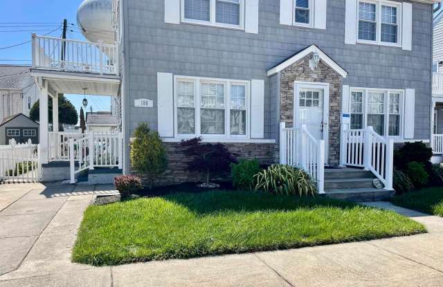 108 N Wilson Ave
