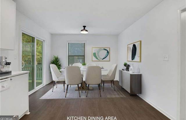 1000 Mathews Court SE unit: B