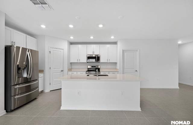 Charming 4BR House in Clermont