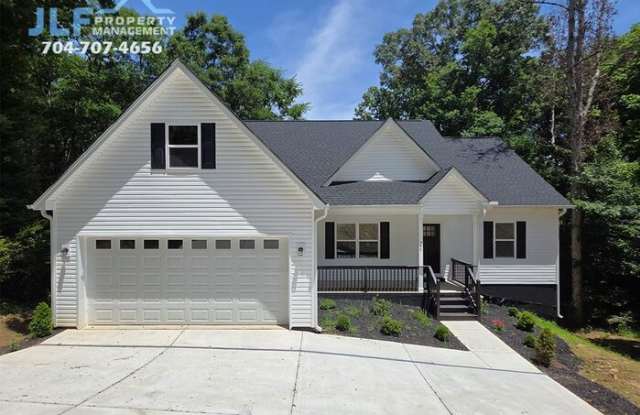 595 Foxwood Drive Southeast