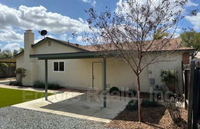 13217 Lakeview Granada Dr - 13217 Lakeview Granada Drive, Lakeside, CA 92040