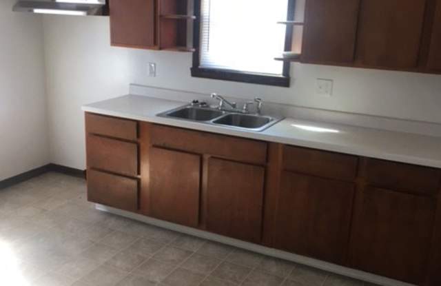 322 W. 3rd Street #2