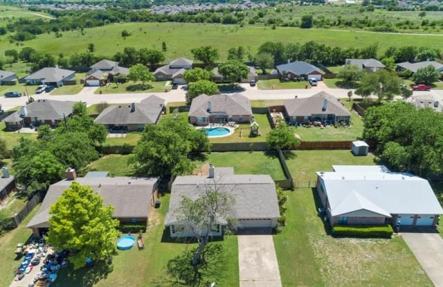 500 Rolling Hills Drive - 500 Rolling Hills Drive, Aledo, TX 76008