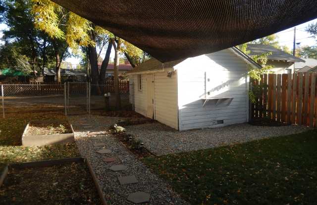 1110 East Saint Vrain Street