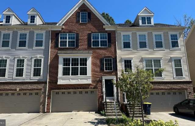 12817 RUSTIC ROCK Lane