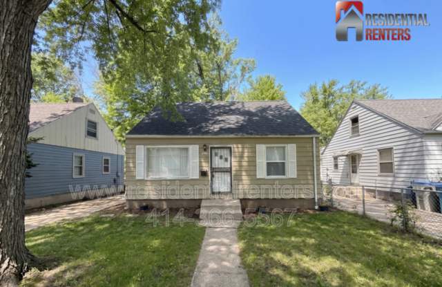 4703 N 45th Street