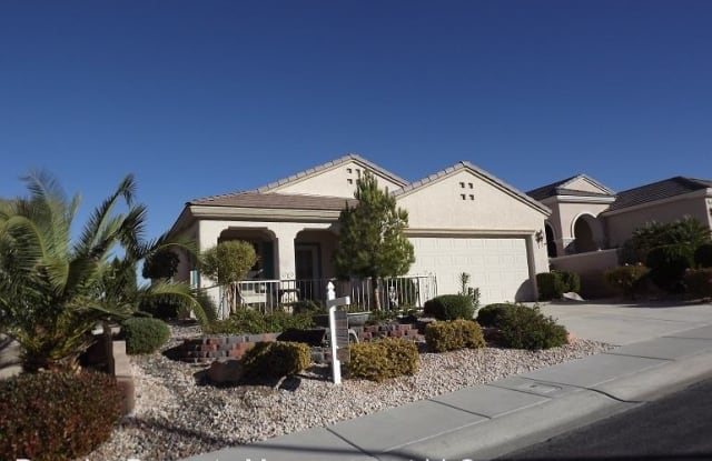 2058 King Mesa Dr - 2058 King Mesa Drive, Henderson, NV 89012