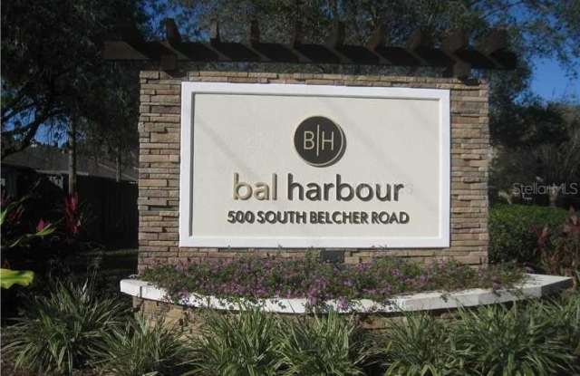 500 BELCHER Road S