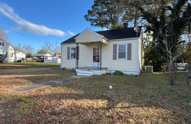 305 Stonewall Avenue, Hopewell