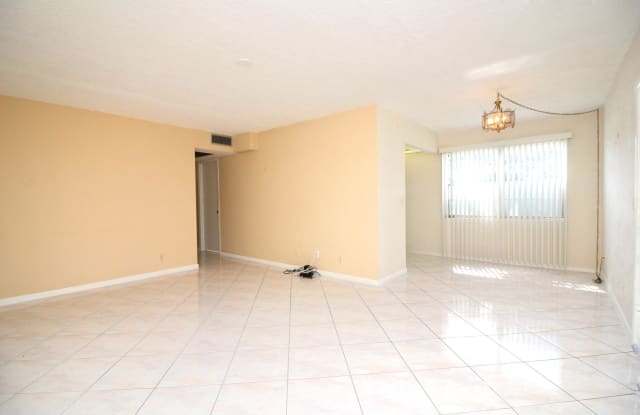 434 Fanshaw K - 434 Fanshaw K, Palm Beach County, FL 33434