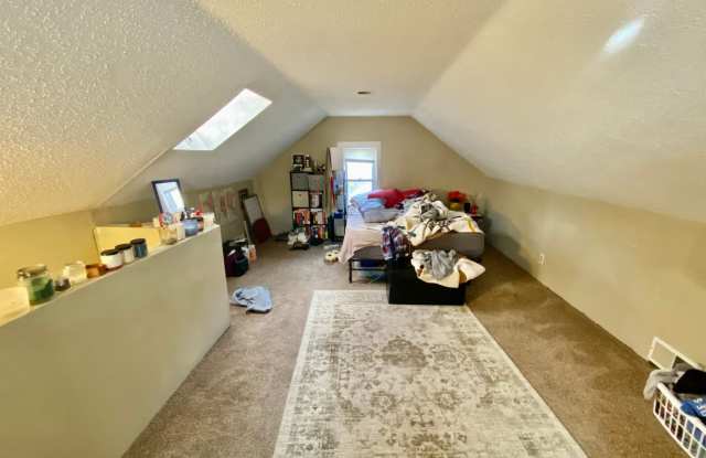 Remodeled Home near U of M! Must See 5BD/2BA Property!