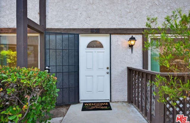 394 S MIRALESTE Dr unit: 496