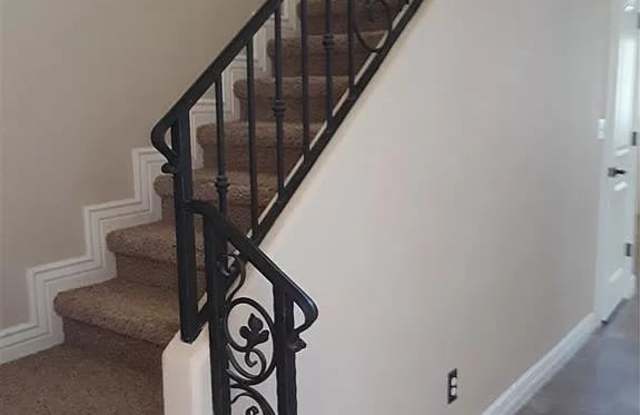 3728 Coco Palm Drive