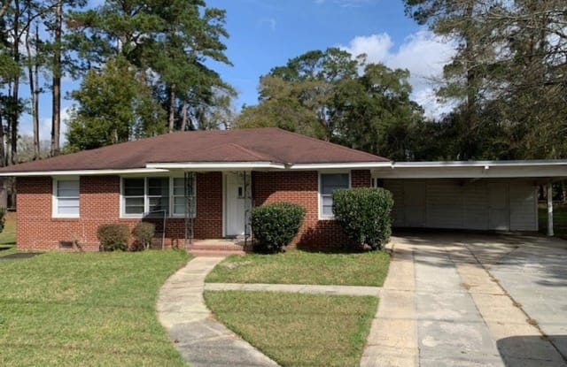 1308 W Alden Avenue - 1308 West Alden Avenue, Valdosta, GA 31602