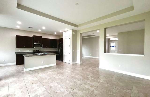 13590 Spruce Pine Drive, Westlake, FL 33470