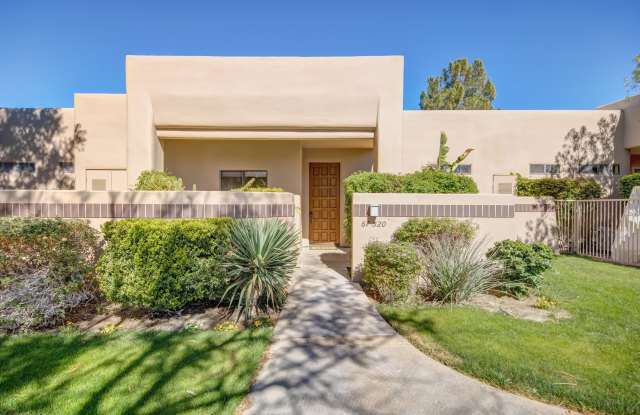 67320 Cumbres Court
