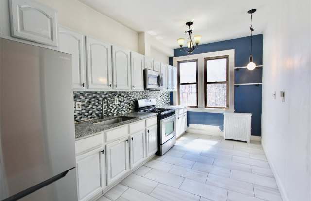 3936 Skillman Avenue