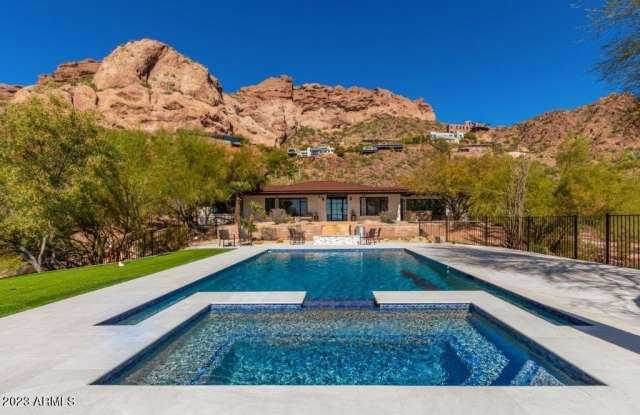 Photo of 5222 N SADDLE ROCK Drive