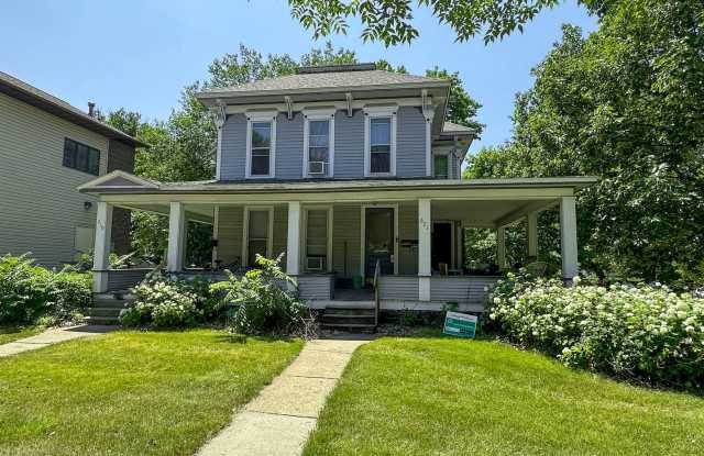 Photo of 619 Duff Ave