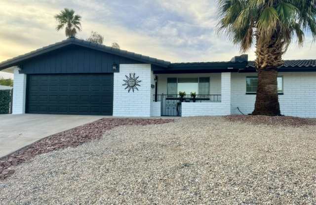 Photo of 2715 Shasta Ln