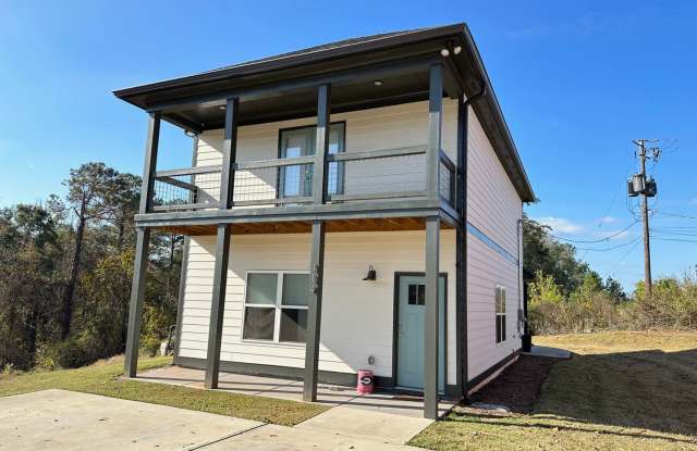 Three Bedroom Near Five Points Available