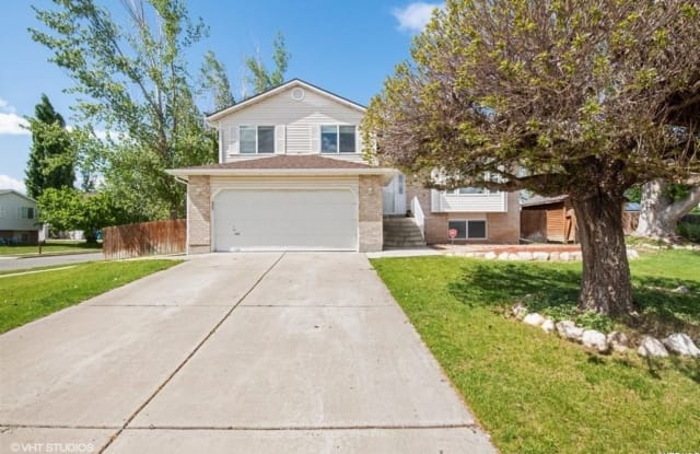 1594 W 100 S - 1594 West 100 South, West Point, UT 84015