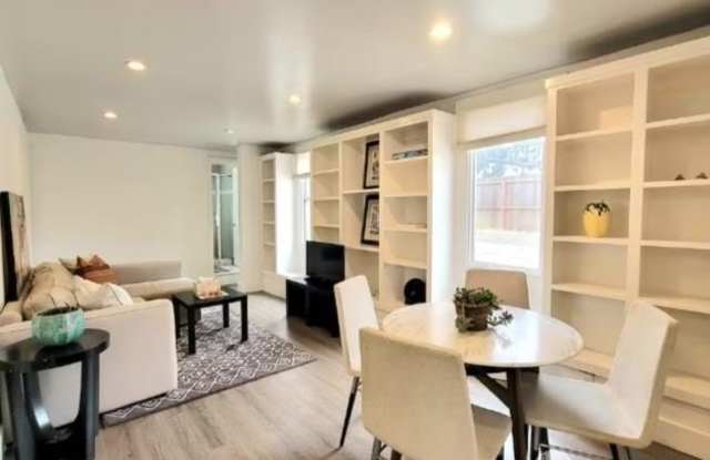 Photo of 365 22nd Avenue