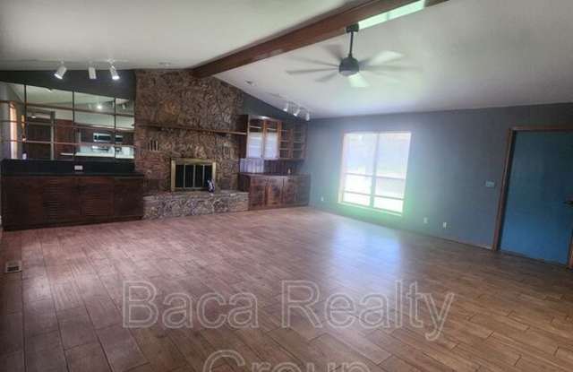 1811 Brookside Drive