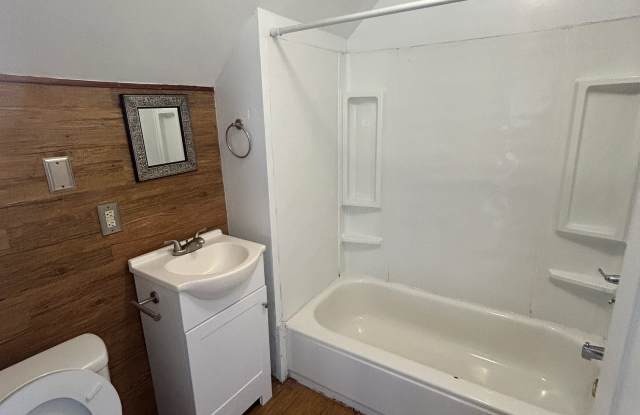 12 Boynton Street - 2