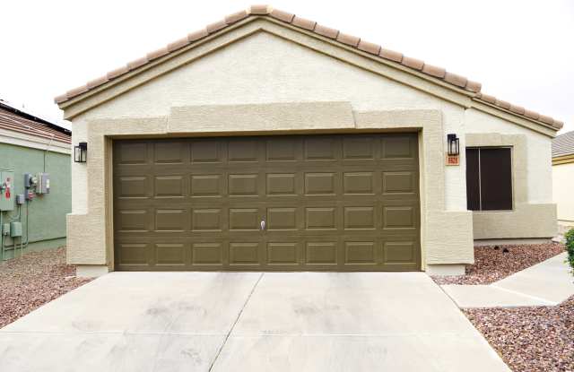 6628 E Flynn Ave - Room #1