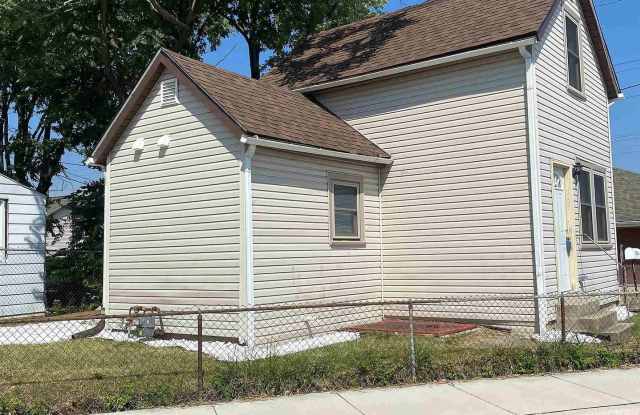 Photo of Furnished 1 Bedroom W/ Loft Area