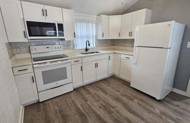 Photo of 425 Ardmore Road