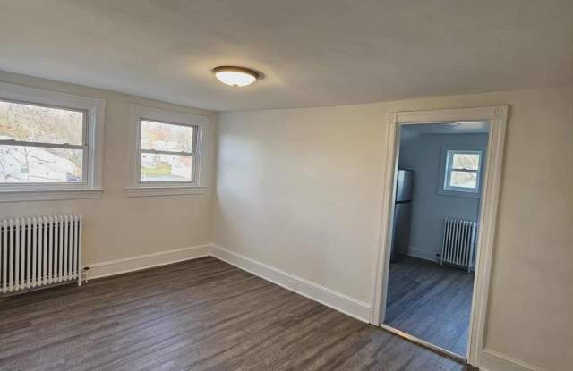 501 W CALLOWHILL Road unit: 7