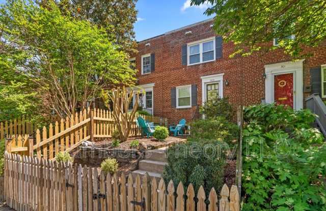 303 Mount Vernon Ave