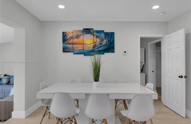 Photo of 301 SE 1st Ter