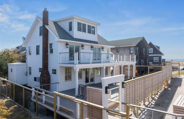 105 Clipper Road