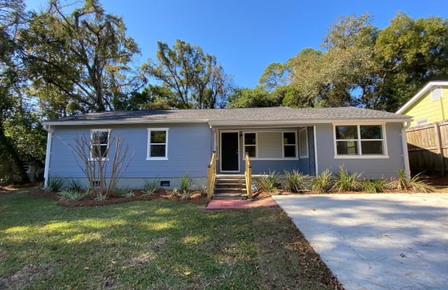 936 Hawthorne - 936 Hawthorne Street, Tallahassee, FL 32308