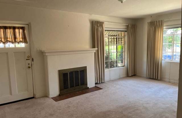 1120 Princeton Drive Northeast