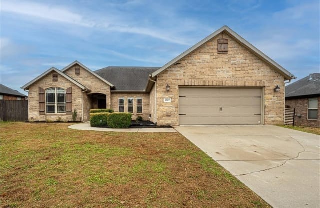 4827 Tumbleweed  ST - 4827 West Tumbleweed Street, Fayetteville, AR 72704