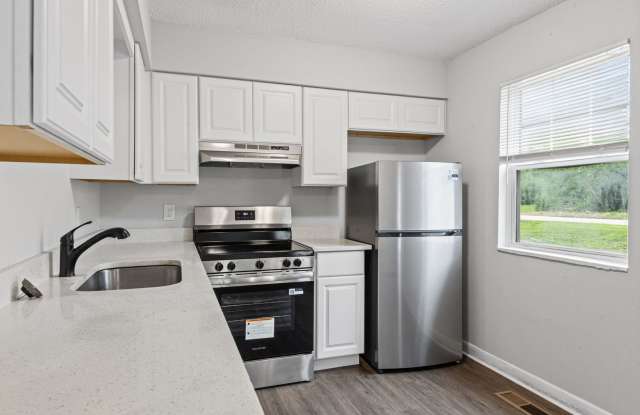 Summer Special! Spacious 3BR Townhome with New Upgrades + $250 Off First Month’s Rent