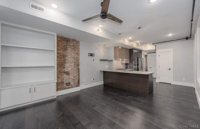 1328 Republic Street unit: 201