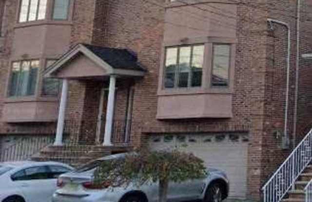 34 West Harwood Terrace