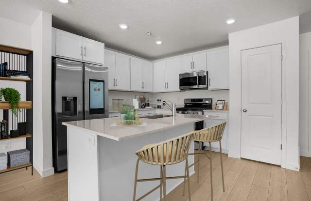 Photo of 2001 S 920 E - Lot 226